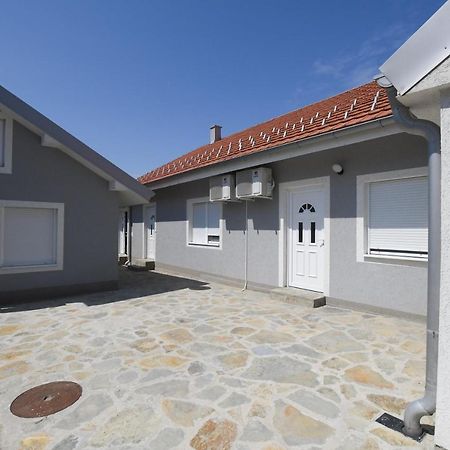 Relax Apartmani 克拉多沃 外观 照片